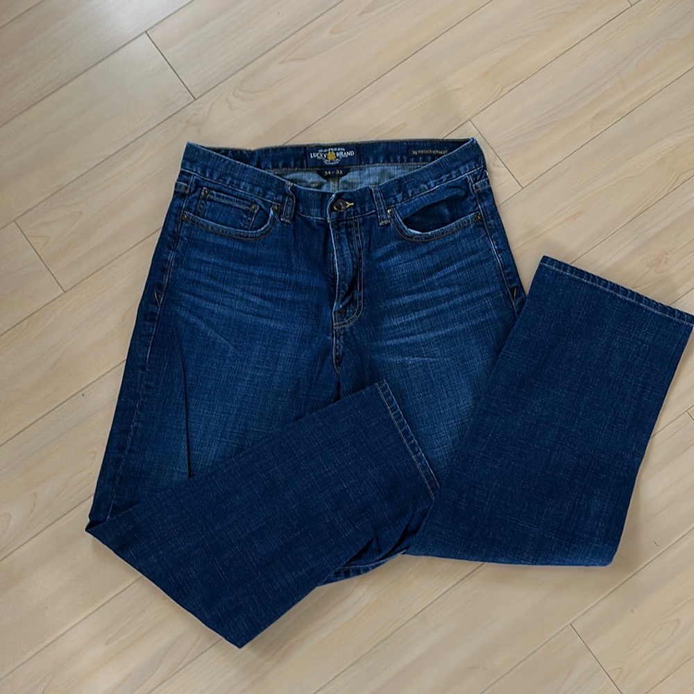 Lucky Brand men’s jeans 361 vintage straight. Size 34 x 32.